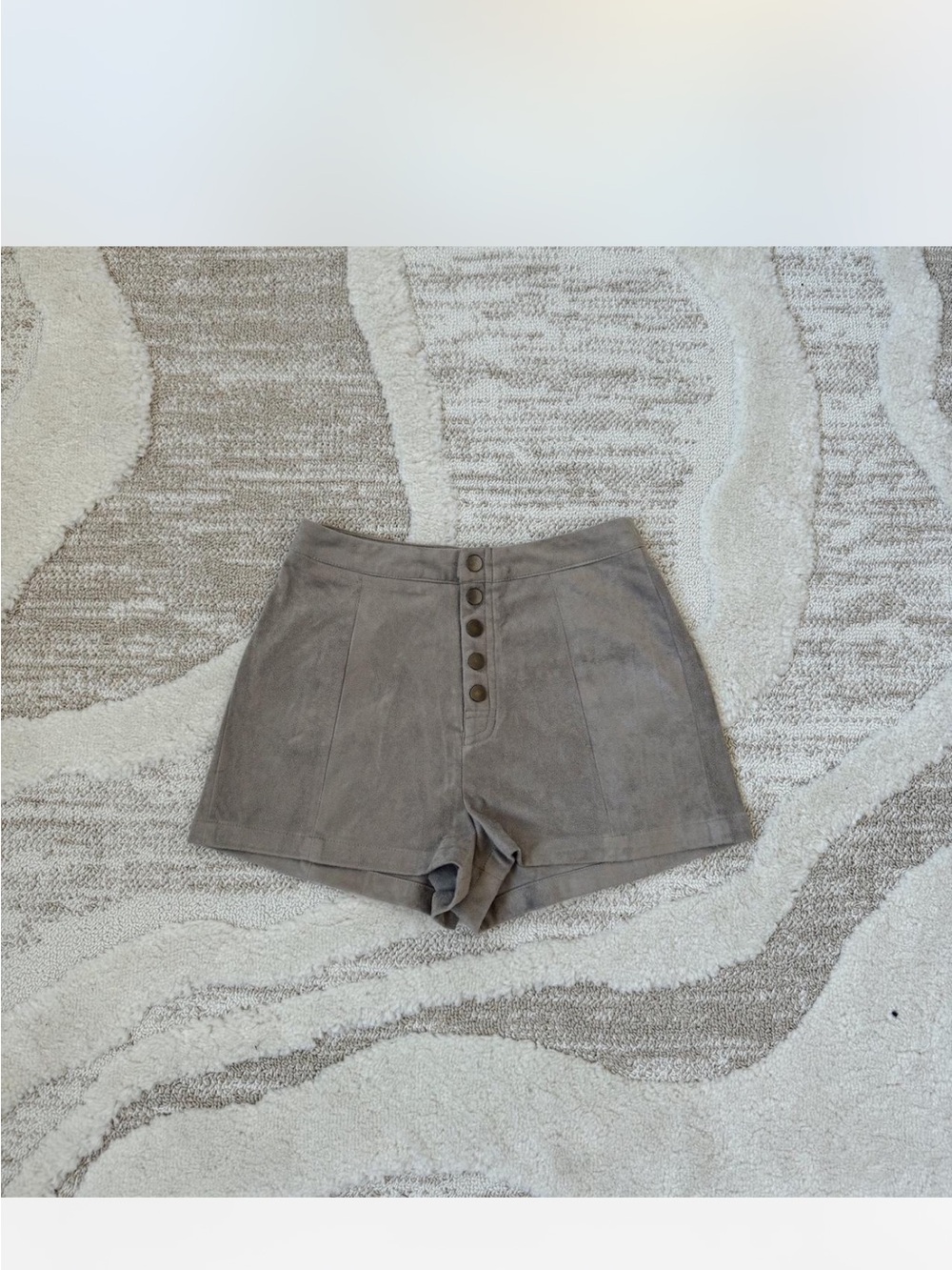 Cupcakes & cashmere suede shorts NWOT size 0 from Revolve’s